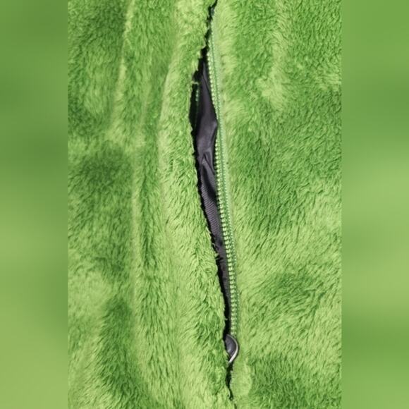 North Face Women's‎ Green Zip-Up Cozy Soft Warm Zip Jacket Size XS - Picture 15 of 16